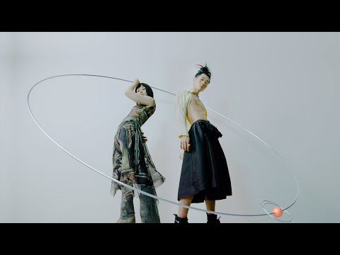 Video thumbnail for 뭐라할 뻔 했냐면 (SAYx3)