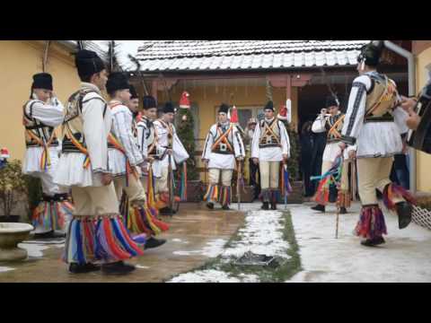 Jocul calusarilor din Castau [25.12.2016]