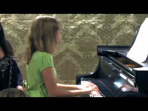 Abigail Williams playing Mini Etude by Mark Nevin