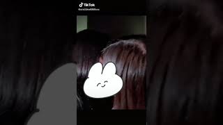 TikTok 百合キス