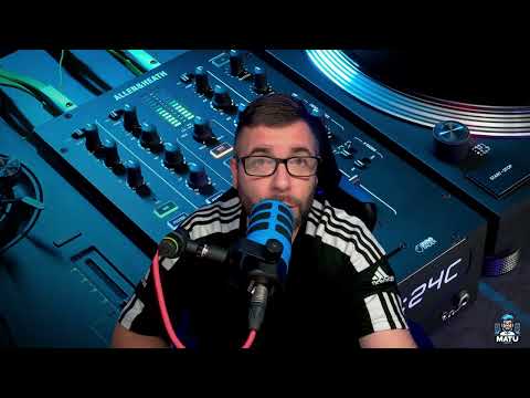 A look at them: Allen Heath Xone 24 & Xone 24C #mixer #dj #audio