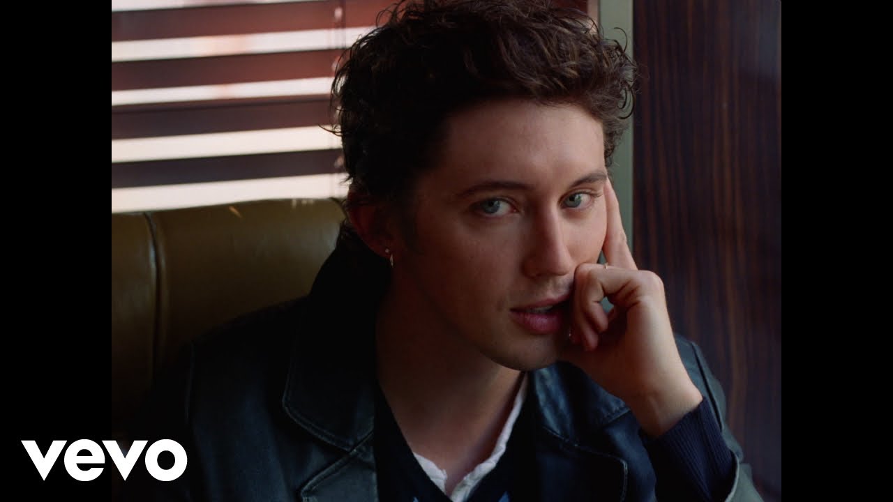 Troye Sivan - She’s the Best