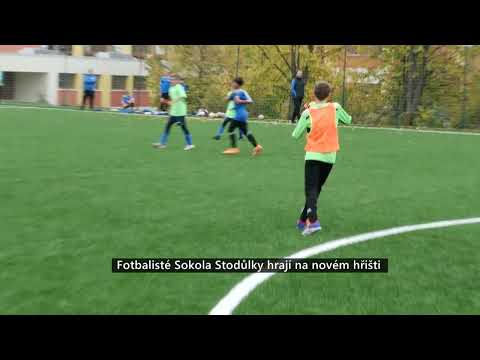 Změna k lepšímu: Fotbalisté Sokola Stodůlky se radují z nového hřiště