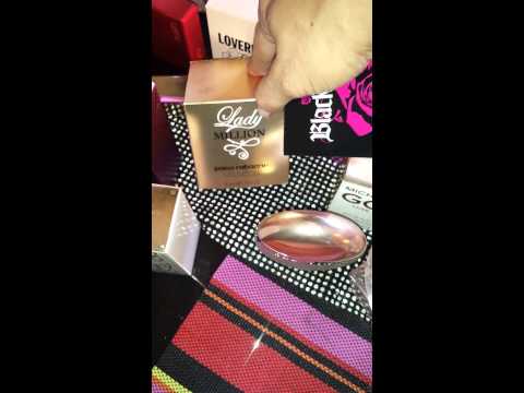 Min parfym kollektion och beroende (svenska)