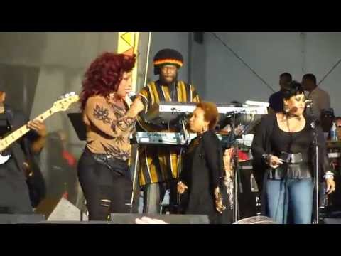 Thumbnail for Chaka Khan "Ain't Nobody" - New Orleans @jazzfest - May 2nd 2014 by Ronald Bruner, Jr.