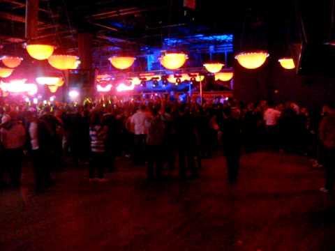 Dixon 37 - Dwie Dzielnice