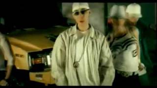 Tú y Quién Mas Lyrics English Translation