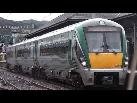 Intercity class 22000 + Dart class 8100 - Bray Level Crossing, Co Wicklow.