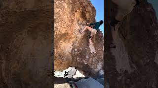 Video thumbnail of Mother of Invention, V7. Superstition Mountains