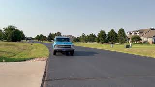 1969 Chevrolet K-10 Long-box Fleetside Pulling Up