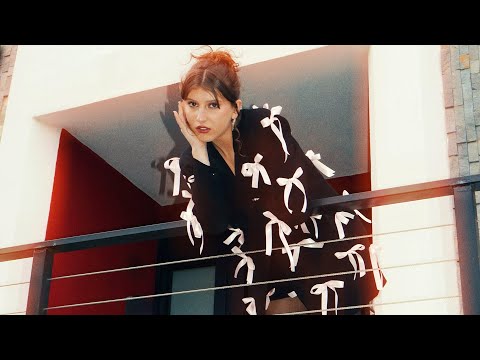 Lindsey Lomis - Long Way Down (Official Visualizer)