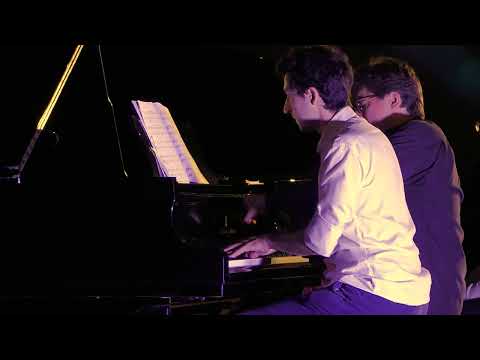 Gershwin : Rhapsody In Blue (version 4 mains) (Xavier Aymonod et Julien Kurtz)