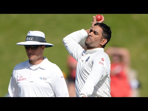 MS Dhoni Bowling, Virat Kohli Wicket Keeping | BLACKCAPS v India | 2nd Test, Basin Reserve, 2014