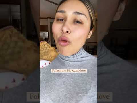 3 INGREDIENT MOIST KETO PEANUT BUTTER COOKIES I Easy & Simple Low Carb Recipe! ​