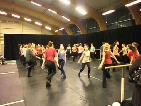 Nova college dans 1e jaars - Chedvat ne'urim