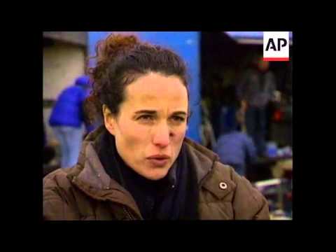 ENTERTAINMENT WEEKLY: HARRISON'S FLOWERS