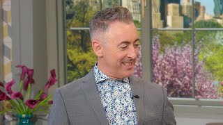Alan Cumming On His Role As The First Leading Gay Character In a Network Drama