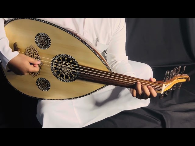 عود موسيقي لوكس فاخر – جودة عالية وصوت أصيل
