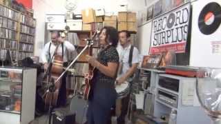 El Haru Kuroi Performance at Record Surplus