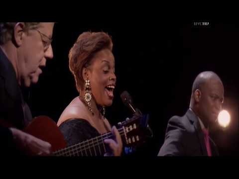 Dianne Reeves - Triste (feat. Russell Malone, Romero Lubambo)