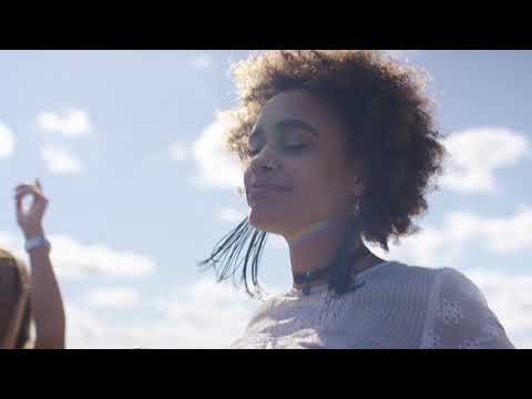 2WL feat. Greta Thunberg - Change Is Coming (Fridays For Future Mix)