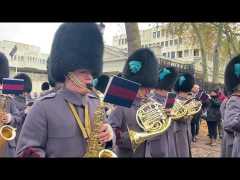 Band of the Irish guards and Scots guards