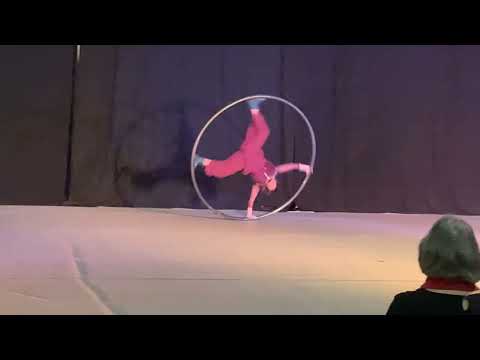 Promotional video thumbnail 1 for Katie Win, Cyr Wheel Artist