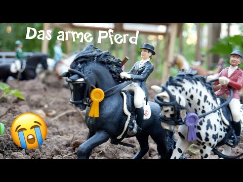 The sad story of a horse😔 (Schleich Horse Movie)