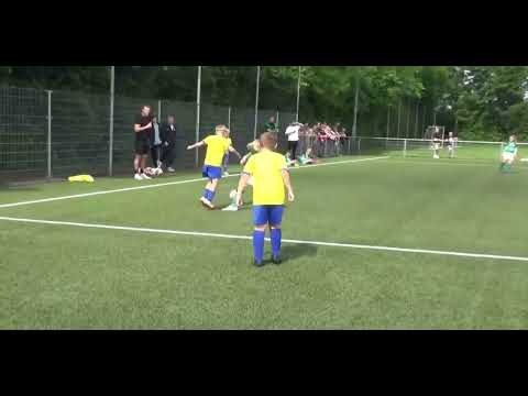 sc Rouveen JO9-2  tegen vv Staphorst JO9-2 (kampioenswedstrijd)