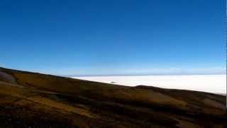 preview picture of video 'Salar de Uyuni - Volcan Tunupa'