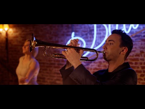 Ryan Ricks - Bailo Bajo La Luna (Ultra HD 4K Music Video)