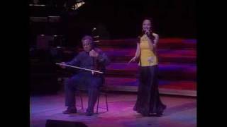 四季歌 Si Ji Ge (Song of Four Seasons) - 周璇 Zhou Xuan 50th Anniversary Concert 2007