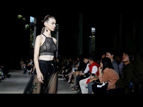 Shiatzy Chen | Spring/Summer 2020 | Paris Fashion Week