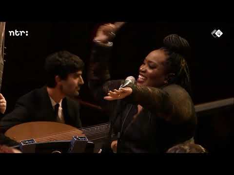 London Community Gospel Choir & Holland Baroque - Lift him up (Gospel Baroque)