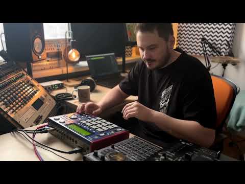 Blue MPC 1000 in 2025 - First Beat | #mpc1000 |