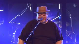 FRED HAMMOND LIVE: BLESSED