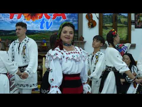 ANUTA VLAD  Frunza verde de magura