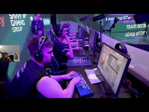 Daxak GIGACHAD with monkaGIGA arms