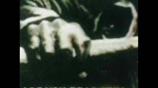 Children Of Bodom - We&#39;re Not Gonna Fall (Lyrics)
