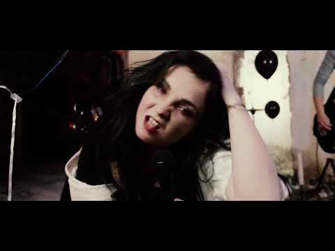 Cross the Maze - Cross the Maze - Beast