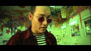 Fear &amp; Loathing: Taking LSD in the bathroom at The Matrix