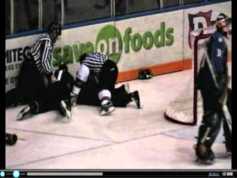 Travis Ewanyk vs Matt Fraser