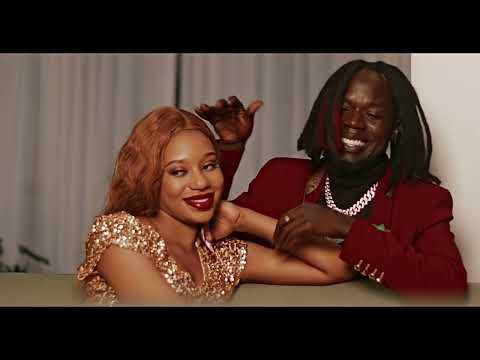 AKAWOOWO - UMA DEE 4K OFFICIAL