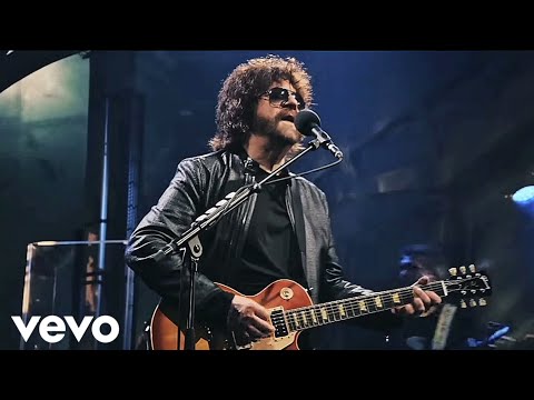 Jeff Lynne's ELO - 10538 Overture (Live at Wembley stadium 2017)