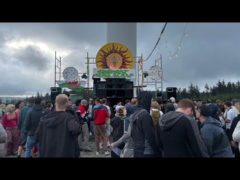 Summer Solstice Freeparty 25 (Live sunrise set)