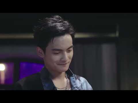 一介學生暗中操盤佈局，反手收割各路大佬，逆襲之路殺氣騰騰！#甜宠 #最新短剧全集 #中国电影 #movie #短劇 #甜寵 #穿越 #重生