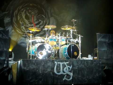 Whitesnake - Chris Frazier drum solo