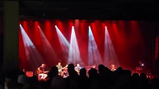 Deacon Blue: He Looks Like Spencer Tracy Now