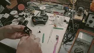 How to repair Xbox 360 controller battery holder the correct way