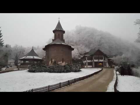Imagini cu Mănăstirea Prislop din 2016 - 2017. Locul părintelui Arsenie Boca